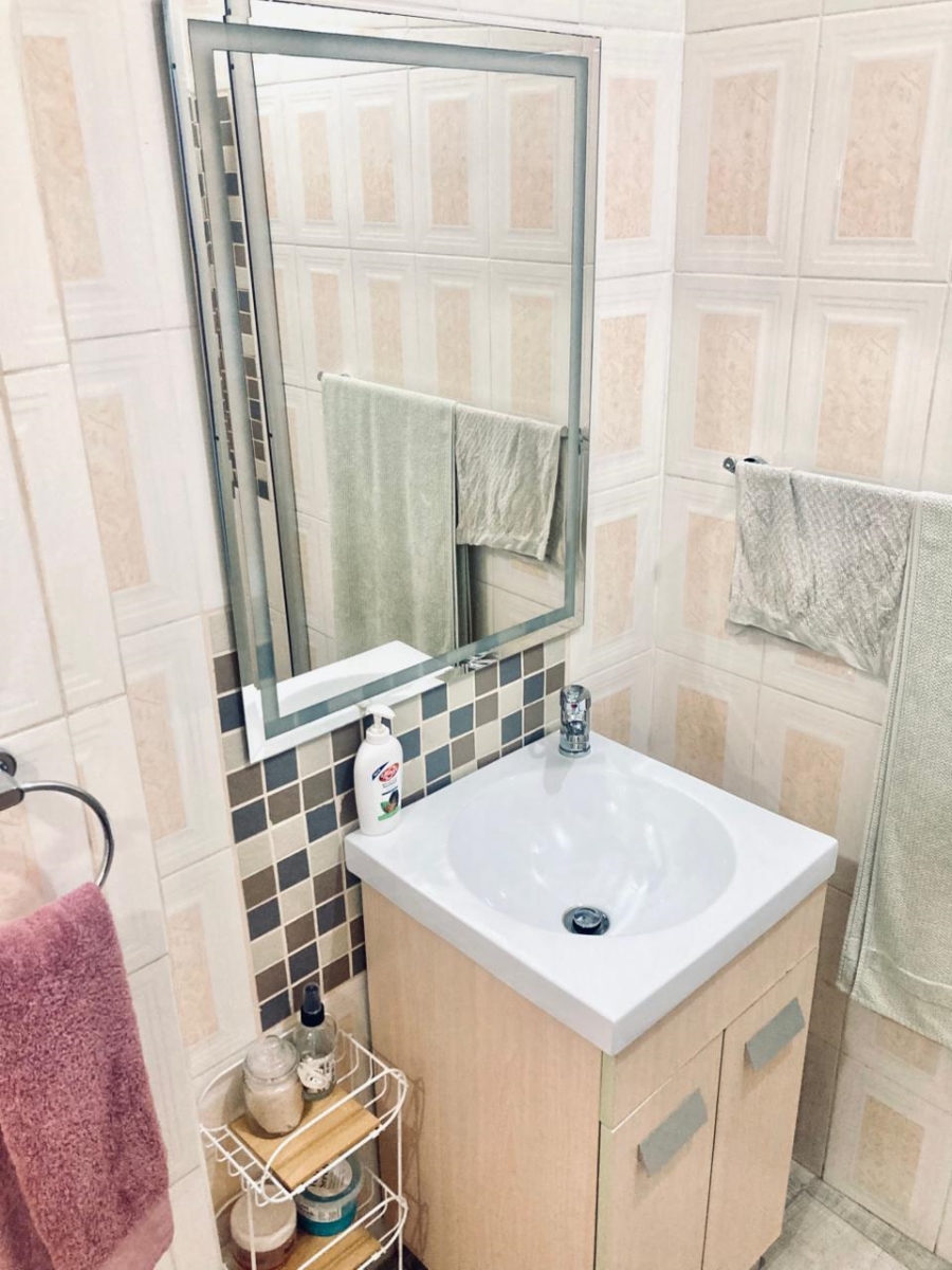 3 Bedroom Property for Sale in Mabopane Unit M North West